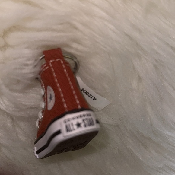 CONVERSE Chuck Taylor All Star Keychain Brown NWT - Picture 9 of 9